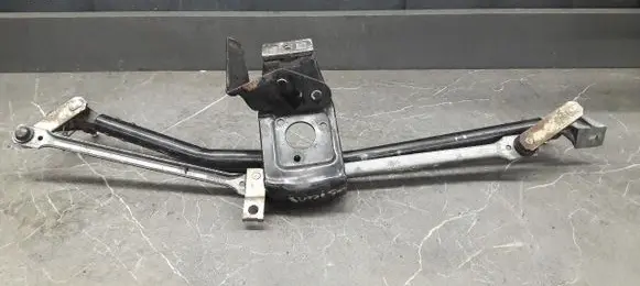 Audi 80 90 S2 B4 Front wiper linkage 