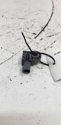 Volvo V40 Airbag deployment crash/impact sensor 31387891