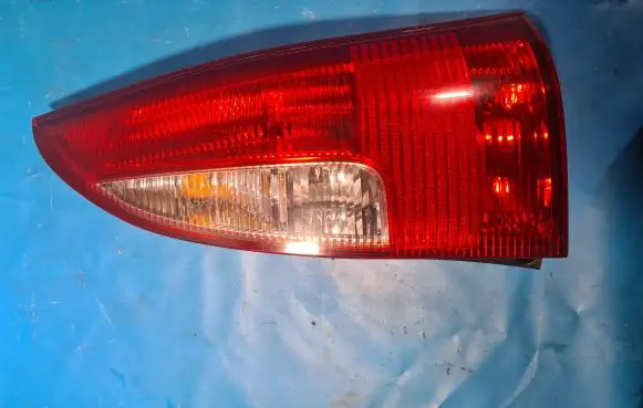Mazda Premacy Rear/tail lights