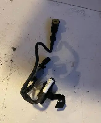Jeep Cherokee Rear door wiring loom 68832L