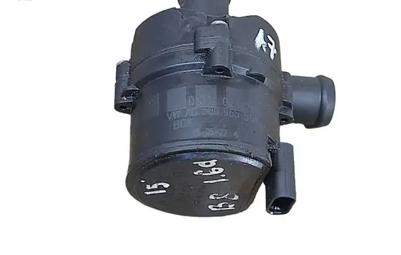 Volkswagen PASSAT B8 Electric auxiliary coolant/water pump 5G0965561