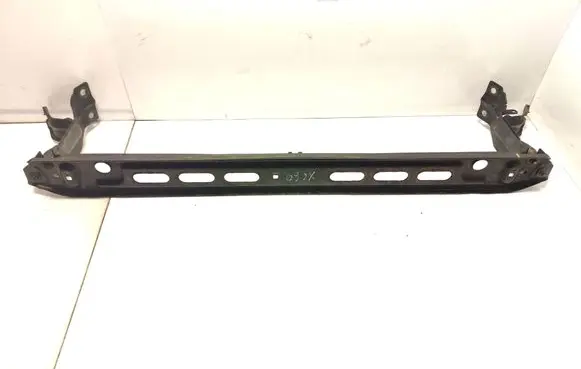 Volvo XC60 Bottom radiator support slam panel 31368101