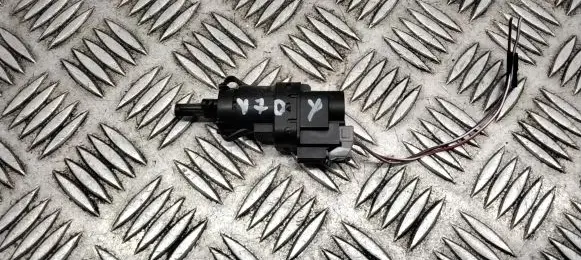 Volvo V70 Brake pedal sensor switch