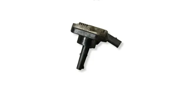 Volkswagen Golf IV Oil level sensor 1J0907660B