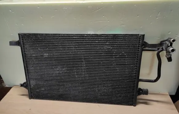 Audi A8 S8 D2 4D A/C cooling radiator (condenser) 4D0260401A