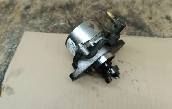 Alfa Romeo Mito Vacuum pump 55193232 0300458207 72902403