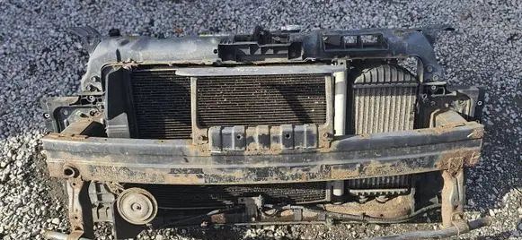 Hyundai i30 Radiator support slam panel