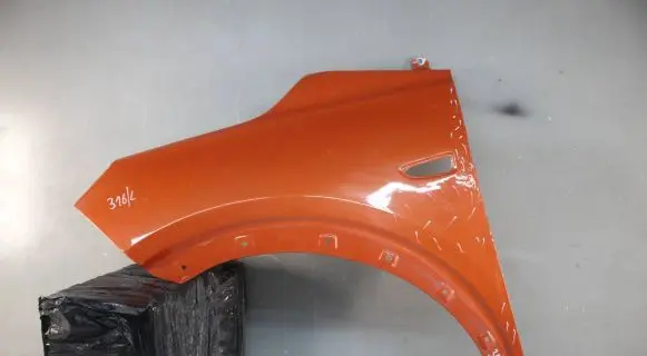 Fender mounting bracket