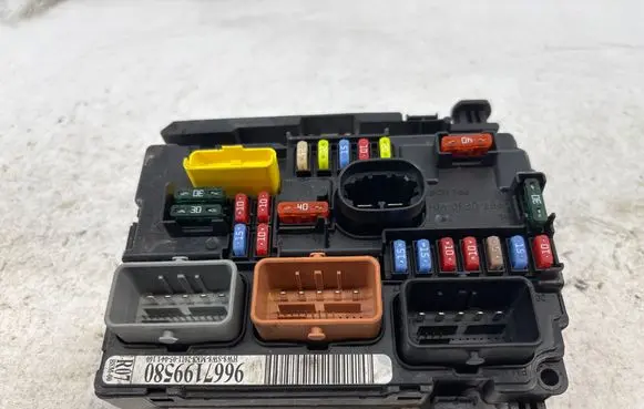 Citroen DS3 Fuse box set 9667199580
