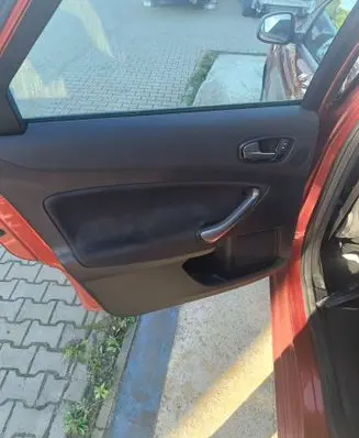 Ford Mondeo MK IV Coupe rear side trim panel 