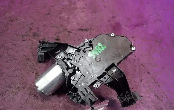 Mercedes-Benz E C207 W207 Rear window wiper motor