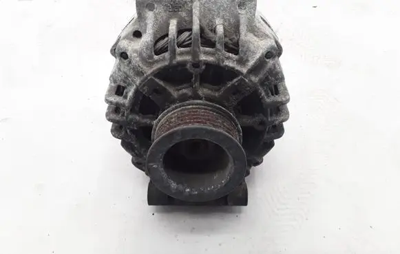 Renault Scenic I Generator/alternator 8200030635