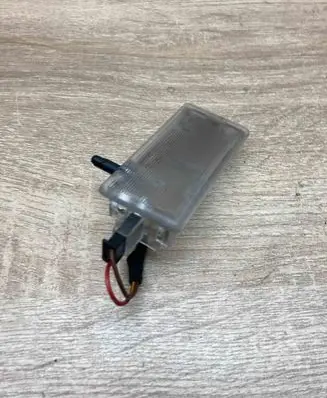 BMW 1 E81 E87 Glove box light 6962045 WITHPLUG