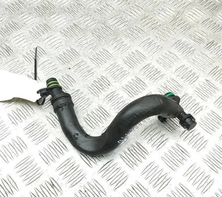 Volkswagen Golf VII Breather hose/pipe 04E103474K
