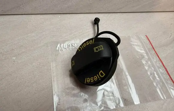Volkswagen Touran III Fuel tank filler cap 3AA201553C