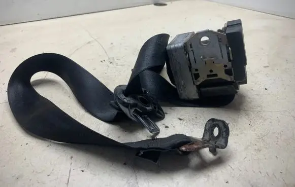 Seat Toledo II (1M) Front seatbelt