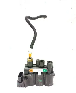 Land Rover Defender Air suspension valve block CPLA5B710AD 306256382