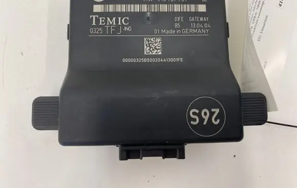 Volkswagen Touran I Gateway control module 1K0907530C