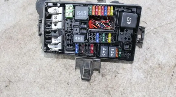 Volkswagen Passat Alltrack Fuse module 5Q0907361B