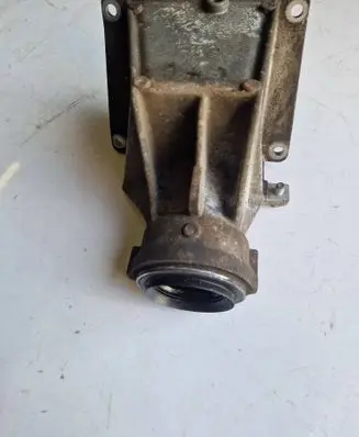 BMW X3 E83 Driveshaft support bearing bracket 7516067