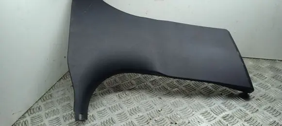 BMW 4 F36 Gran coupe (B) pillar trim (bottom) 7311218