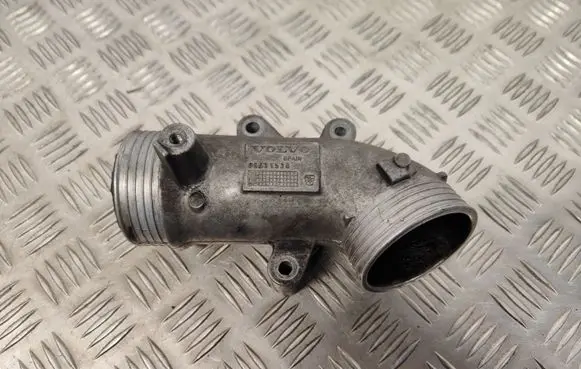Volvo V70 Intercooler hose/pipe 08631538