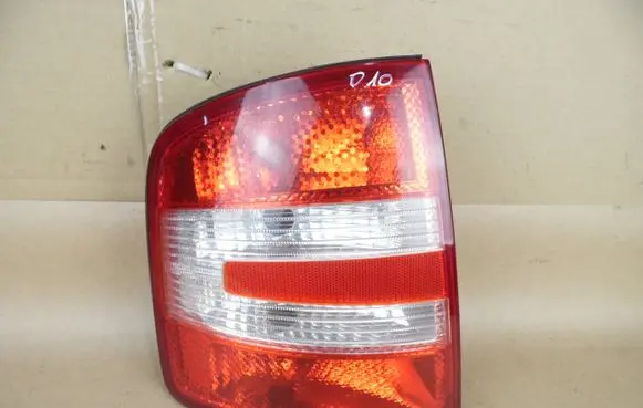 Rear/tail lights