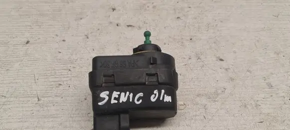 Headlight level adjustment motor