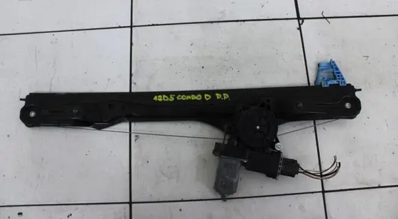 Opel Combo D Front door window regulator with motor 