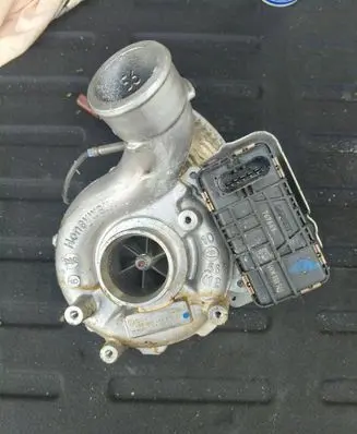 Audi A7 S7 4G Turbo system vacuum part 059145674t