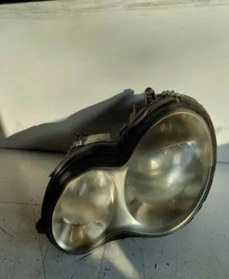 Mercedes-Benz C W203 Headlight/headlamp 1305235741
