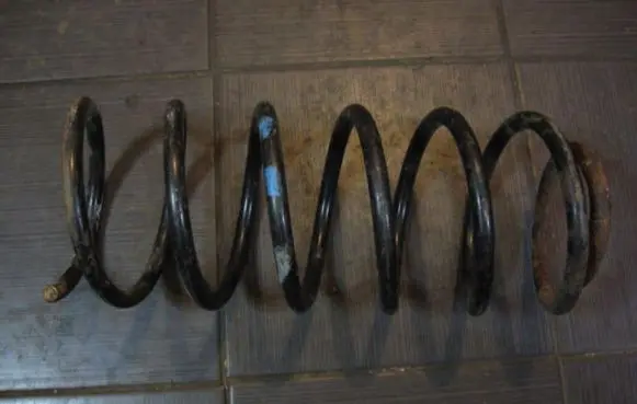 Skoda Octavia Mk1 (1U) Front coil spring