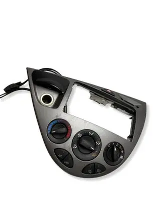 Ford Focus Climate control/heater control trim 98ABA046A04AE