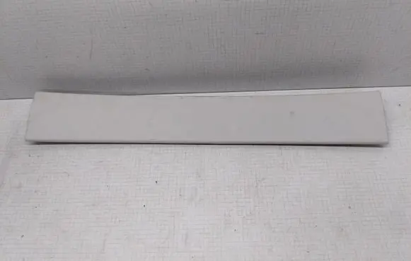 Skoda Octavia Mk2 (1Z) Other sill/pillar trim element 1Z9867617