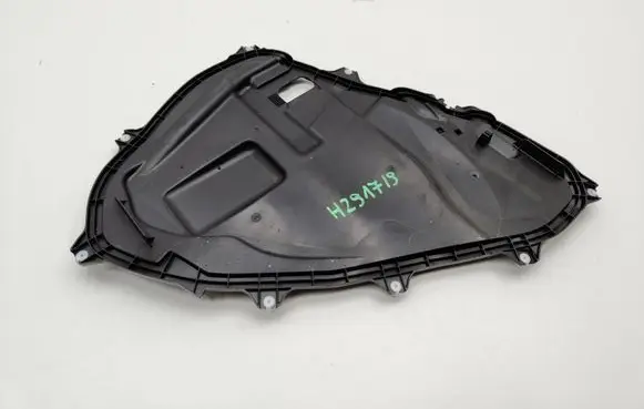 Lexus RX 450H Front bumper lower grill 6784148070