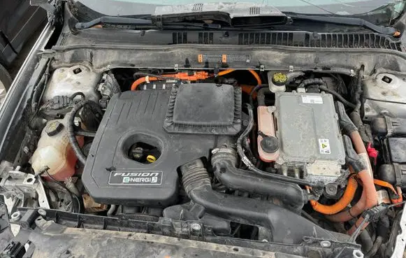 Ford Fusion II Engine swap 