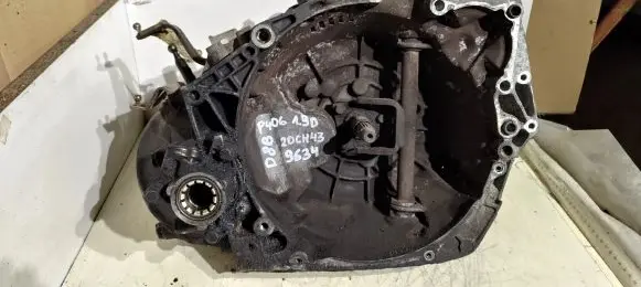 Manual 5 speed gearbox