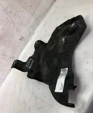Peugeot 2008 II Other engine part 9808963180
