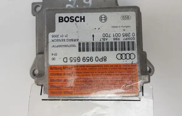 Audi A3 S3 8P Airbag control unit/module 8P0959655D 0285001700
