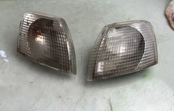 Volkswagen PASSAT B5 Front indicator light 3B0953049C