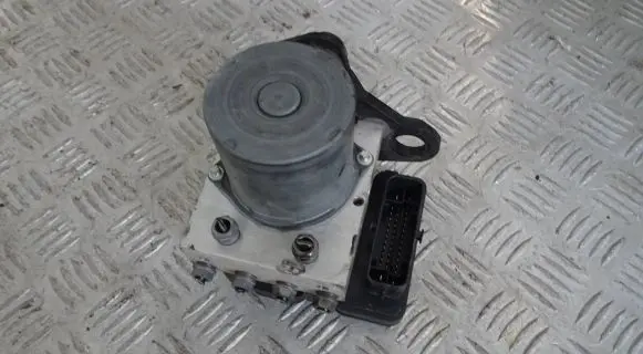 Volkswagen Taigo ABS Pump 2Q0614517AS