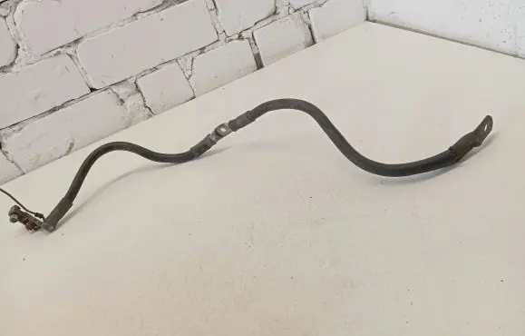 Volkswagen Transporter - Caravelle T5 Negative earth cable (battery)