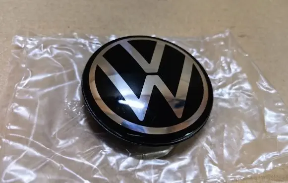 Volkswagen Golf VIII Original wheel cap 5H0601171