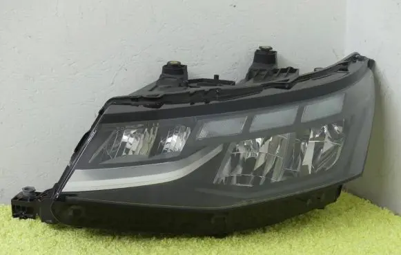 Volkswagen Multivan T7 Headlight/headlamp 7T1941035B