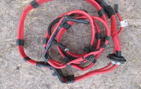 Audi A6 C7 Positive cable (battery)
