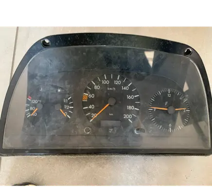 Mercedes-Benz Vito Viano W638 Speedometer (instrument cluster) MB0005423001