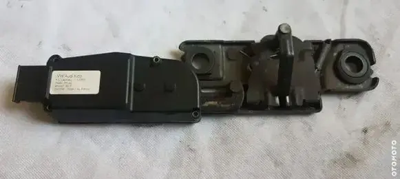 Audi A6 S6 C6 4F Tailgate/trunk/boot lock/catch/latch 4F9827383F