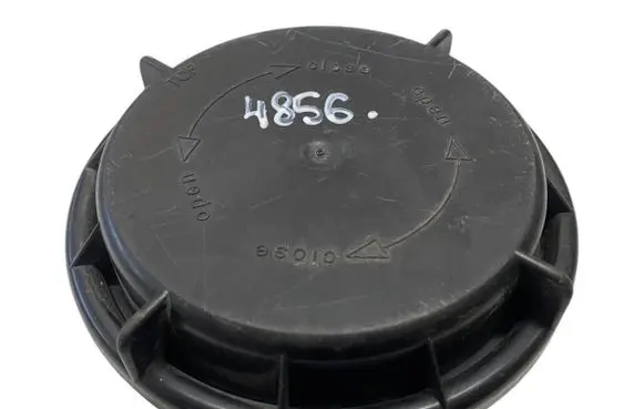 Land Rover Range Rover Sport L320 Headlight/headlamp dust cover 14735300