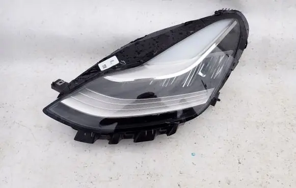 Tesla Model 3 Headlight/headlamp