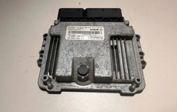 Ford Focus Engine control unit/module ECU BV6112B684BC FM5A12A650ADB 0261S12874